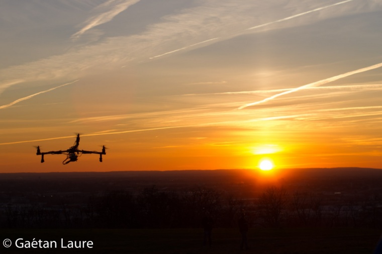 Flying the tricopter